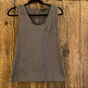 BANANA REPUBLIC SLATE GRAY DISTRESSED COTTON TOP